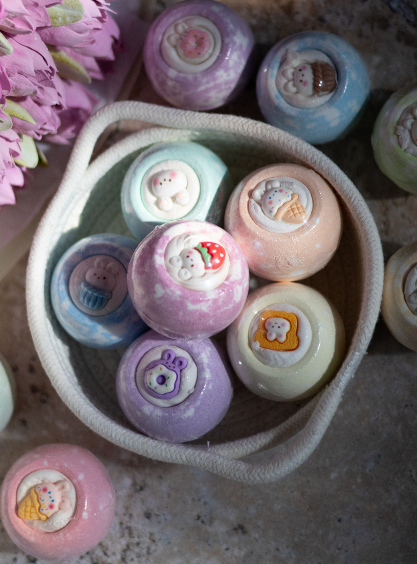 EvolutionUSA 12pc Bloom Bath Bombs with Toys, Adorable Girl Bath Bomb Set, Bubbly Kids Bathbombs, Fizzy Bath Ball, Kids Bath Bombs for Girls, Childrens Bath Bomb Set Easter, Valentines Gift