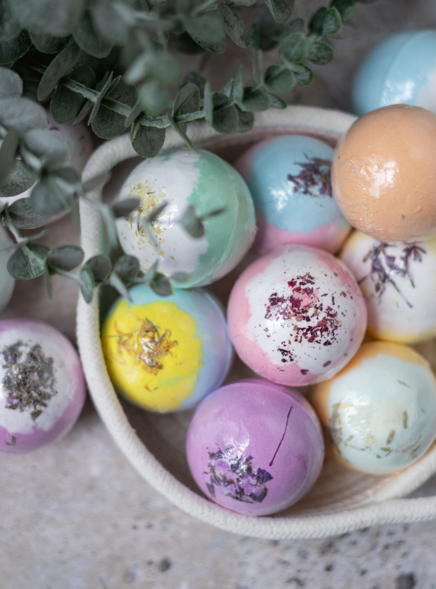 EvolutionUSA 12pc Inspire Bath Bombs for Women & Girls