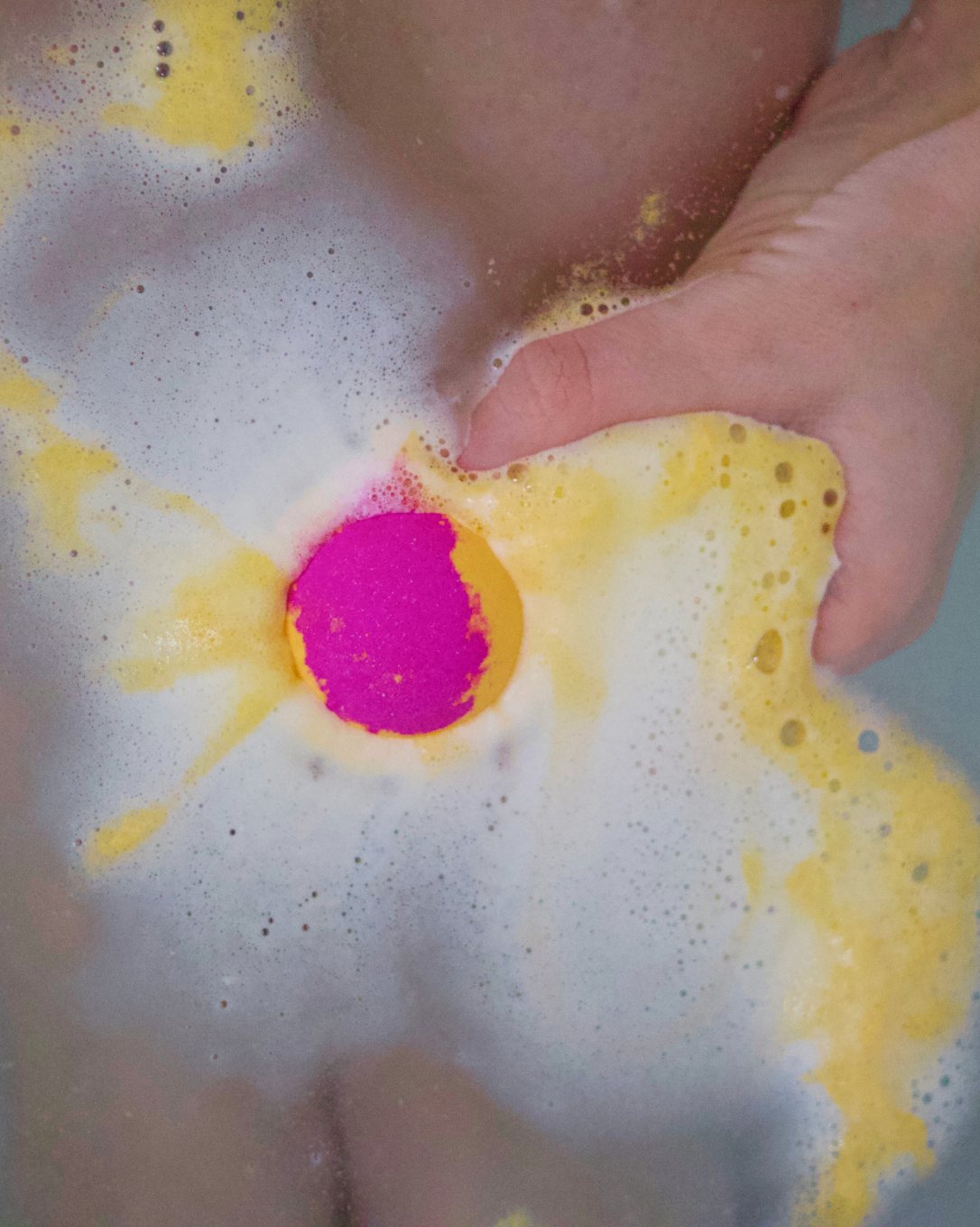 24pc & 9pc Refresh Bath Bombs Bundle