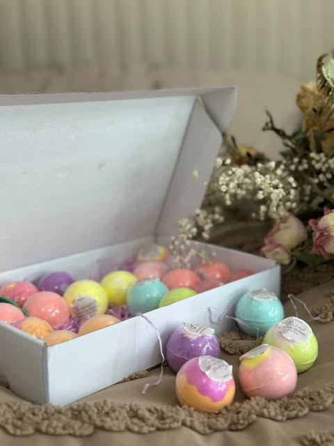 EvolutionUSA 24pc Refresh Bath Bombs for Women & Kids