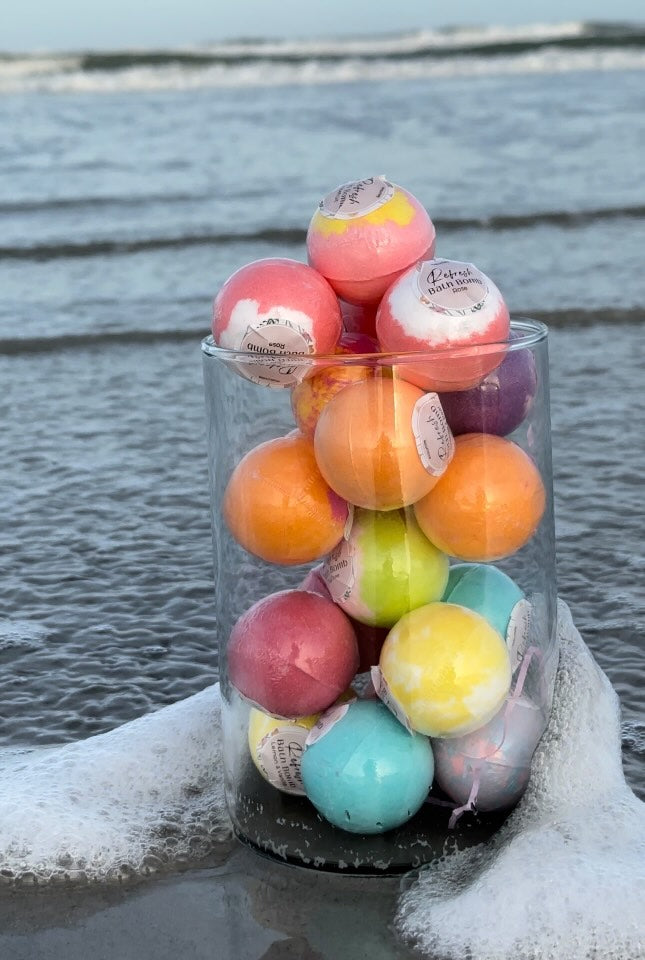 EvolutionUSA Refresh Bath Bombs for Women, 24 Lush Bath Bombs Mini Sized, Luxurious Womens Gift for Mother's Day, Easter, Birthday or Self Care, Luxurious & Relaxing Bathbombs, Womens Bath Balls
